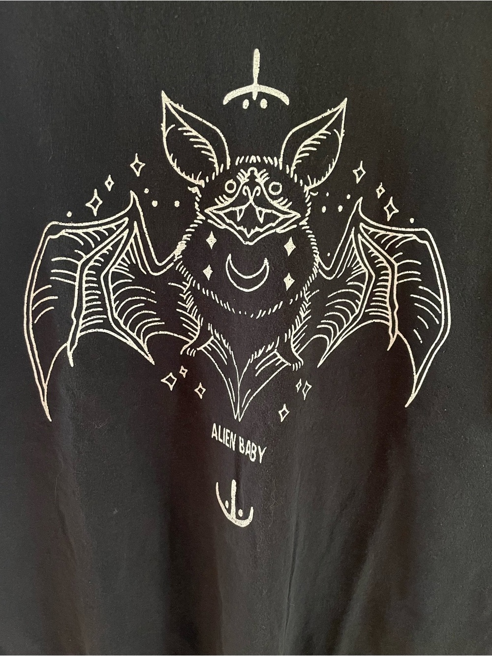 Alien Baby Black Bat Alien Tee Shirt Men’s XL